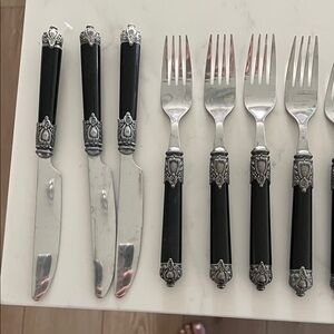 Black and Silver Decorative Handle Flatware Set - Dining Cutlery